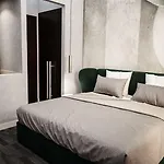 The Unique Brera Hotel Mediolan