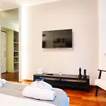 Citylife Prime With Big Terrace Apartment *