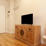 Easyhomes - Vincenzo Monti