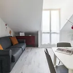 Italianway Easy - Commenda 35 Apartment *