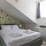 Italianway Easy - Commenda 35 Apartment Milan
