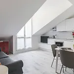 Apartment Italianway Easy - Commenda 35 *
