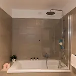 Suzzani 96 - Bicocca Area 아파트