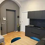 Modern Flat Historical Center Colonne San Lorenzo Navigli 아파트