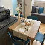 Modern Flat Historical Center Colonne San Lorenzo Navigli 아파트 밀라노