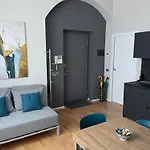 아파트 Modern Flat Historical Center Colonne San Lorenzo Navigli *