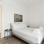 Brera Navigli * ميلان