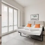 Daire Large Milan's Navigli - 5 Gu... Milano
