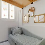 Guesthost - Arco Della Pace Apartament Mediolan