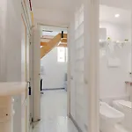 Guesthost - Arco Della Pace Apartament *
