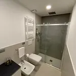 Modern Flat Historical Center Colonne San Lorenzo Navigli 아파트 *