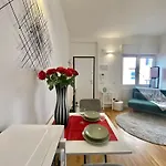 Apartamento Albani Life, Stile & Comfort In Soluzione Silenziosa E Indipendente, Comoda Per Stadio San Siro, Rho Fiera E Life