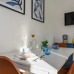 Habesha Flats - A Quiet Retreat Just Steps From The Metro M1