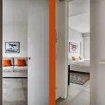 Daire Large Milan's Navigli - 5 Gu...
