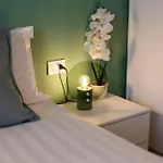 Habesha Flats - A Quiet Retreat Just Steps From The Metro M1 شقة ميلان