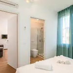 Habesha Flats - A Quiet Retreat Just Steps From The Metro M1 ميلان