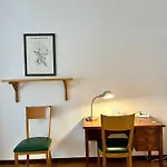 Milano Guest House 게스트하우스 *