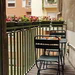 Marcora 6g Luxury Living In Brera - 15min Walk To Duomo * Mediolan