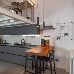 Artstay - Exclusive Near Metro M1, Ac, Parking Lejlighed
