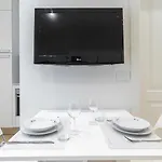 아파트 Italianway Easy - Melzo 24 *
