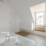 Casa Moderna A Due Passi Da China Town E Metro Apartment *