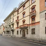 Artstay - Exclusive Near Metro M1, Ac, Parking Milano