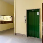 아파트 Artstay - Exclusive In Porta Romana, Free Parking