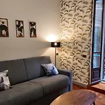 Retreats Porta Romana Apartament *