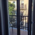 V7 Hotel 3*