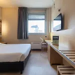 Hotiday Navigli 4*