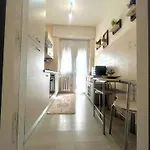 Guesthost - Balcony Flat X3 Linate Airport Mm4 * Milan