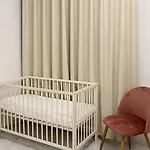 Bed & Garage In דירה *