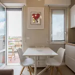Smart Porta Romana Apartment Milan