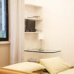 The Moscova Gallery House * Milan