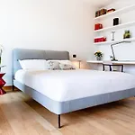 דירה Unit D With View And Terrace *