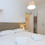 Comfortable Two-room Porta Romana M3 아파트