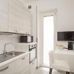 Corvetto Modern - Steps From M3 Corvetto *