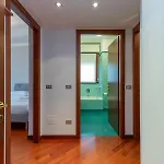 Metro 4 Spacious And Bright Three-room * ميلان