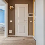 Just Urban - Elegant 1-br Flat In Solari Area - 2 Min Metro M4 * Milánó