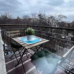 One-bedroom Bicocca アパート *