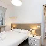 아파트 Comfortable Two-room Porta Romana M3 *