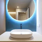 Duomo Luxury Xii דירה