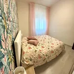 Guesthost - Balcony Flat X3 Linate Airport Mm4 Milan