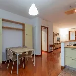 Metro 4 Spacious And Bright Three-room *