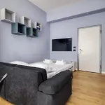 Just Urban - Chic & Stylish In Center - 1 Min M2 Metro *
