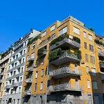 Just Urban - Chic & Stylish In Center - 1 Min M2 Metro Milano