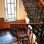 - Stylish, Historic, Luxury Appartement Milan