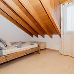 Bnbest Tricolore 6 Pax 140 Sqm 밀라노