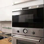 The Moscova Gallery House Apartment