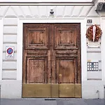 شقة Casa Enea Luxury House - Bocconi Navigli - Private Parking